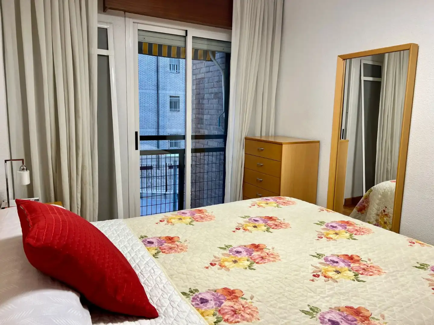 Piso en venta en Infante Juan Manuel