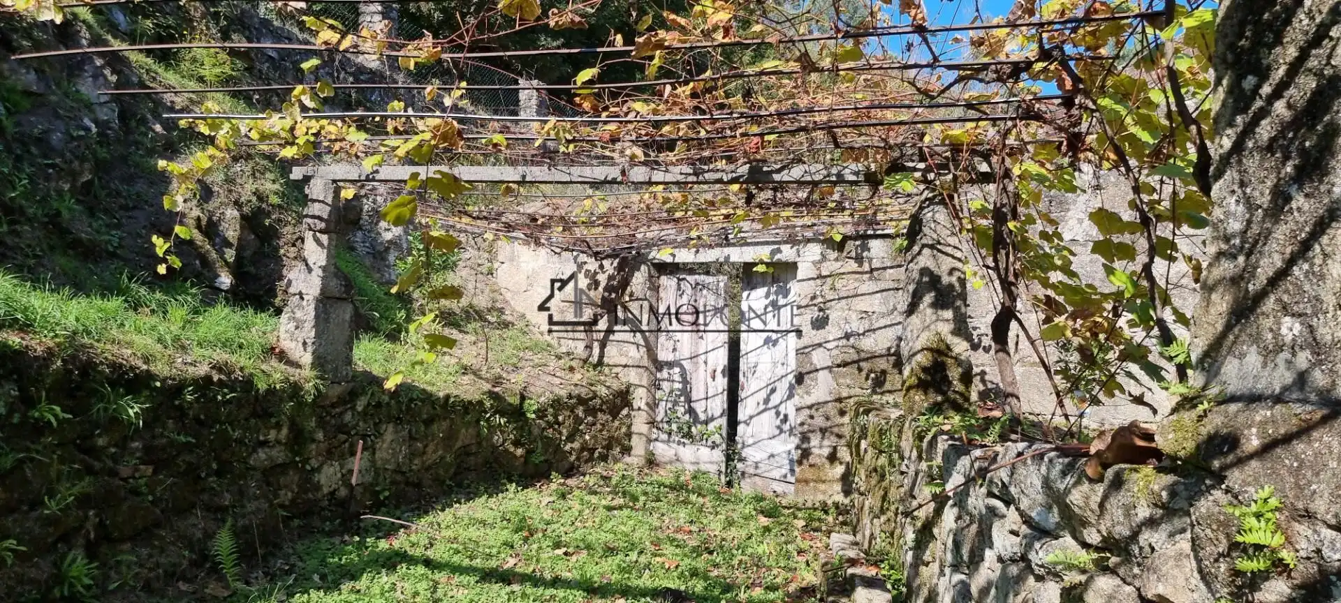 Casa o xalet en venda en Pontevedra Capital  amb Jardí privat