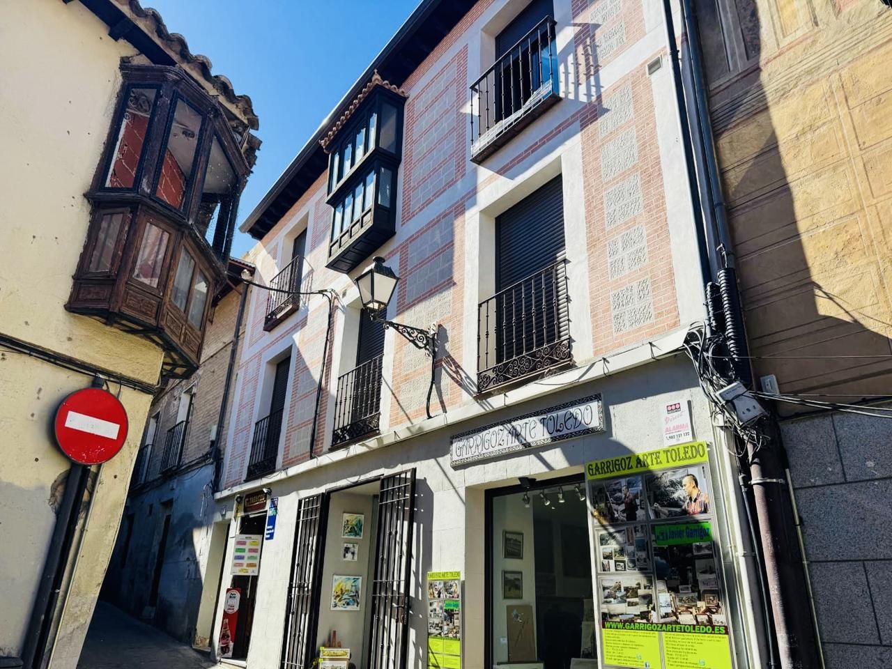 Vista exterior de Dúplex en venda en  Toledo Capital amb Aire condicionat, Calefacció i Traster