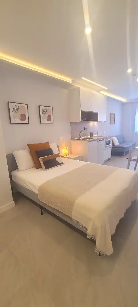 Habitación de Loft de alquiler en Madrid con Aire acondicionado, Calefacción y Amueblado
