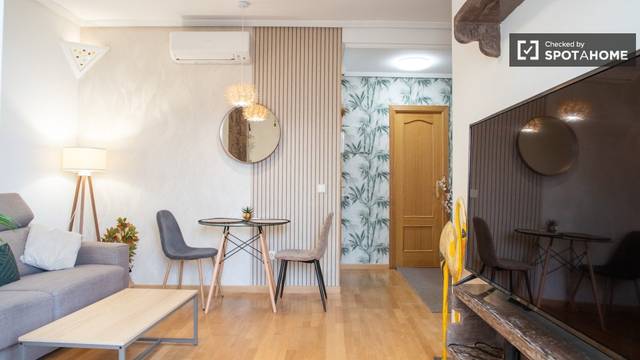 Piso en Alquiler en Embajadores - Lavapiés