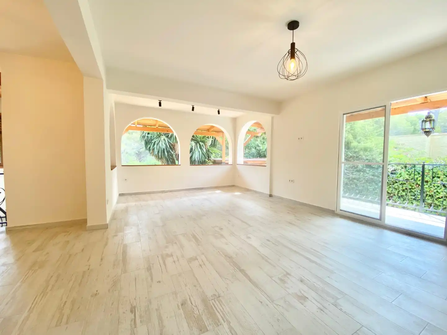 Comedor de Casa o chalet de alquiler en L'Alfàs del Pi con Aire acondicionado, Calefacción y Jardín privado