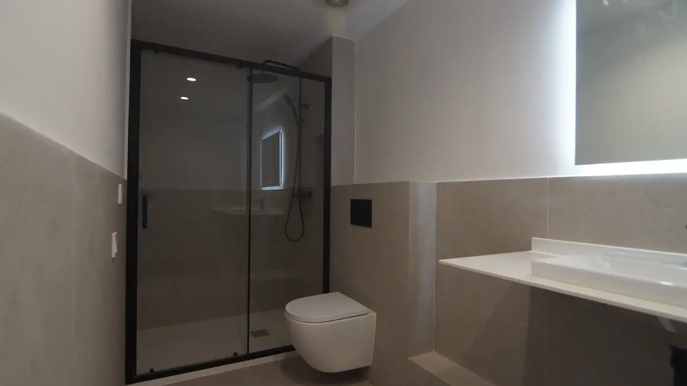 Flat with lift for sale in Plaça de Ponent 5, imagen 12