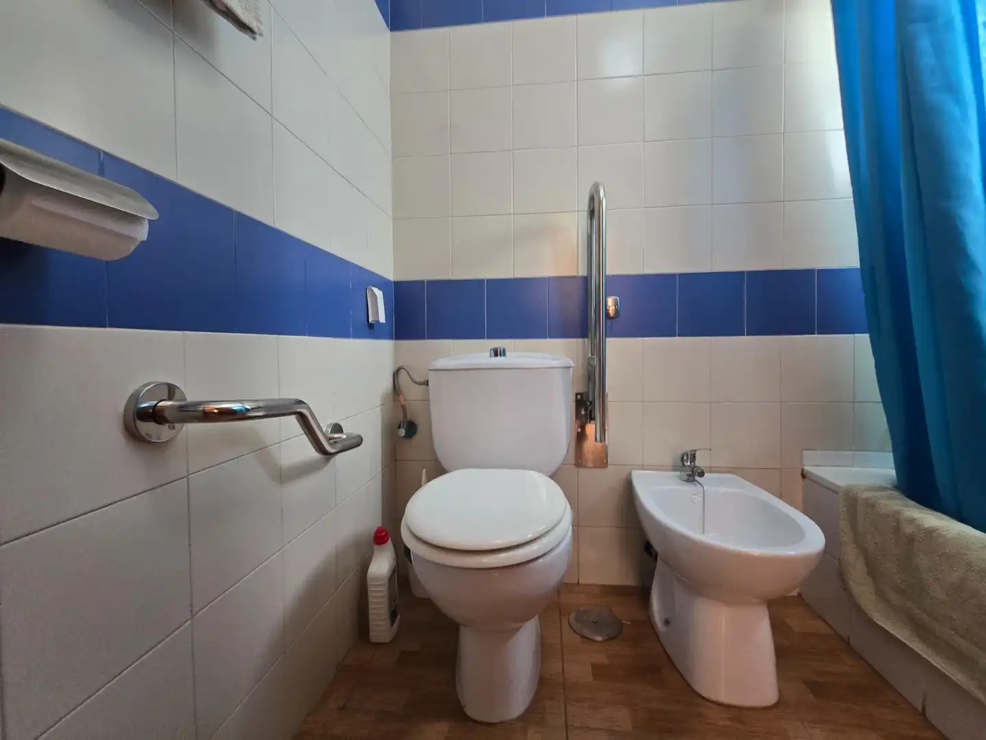 Bathroom of Apartments for rent in Mogán  with Furnished, Balcony and Community pool