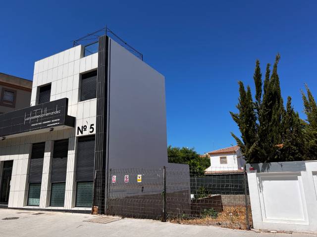 Terreno residencial en Venta en Avenida de Tartesos, 3 en El Pino - Bajo de Guía