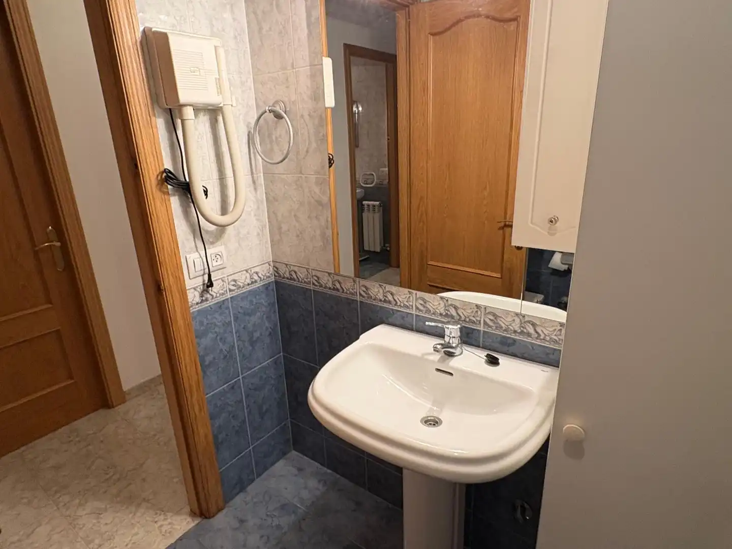Baño de Piso en venta en Solsona con Calefacción, Terraza y Horno