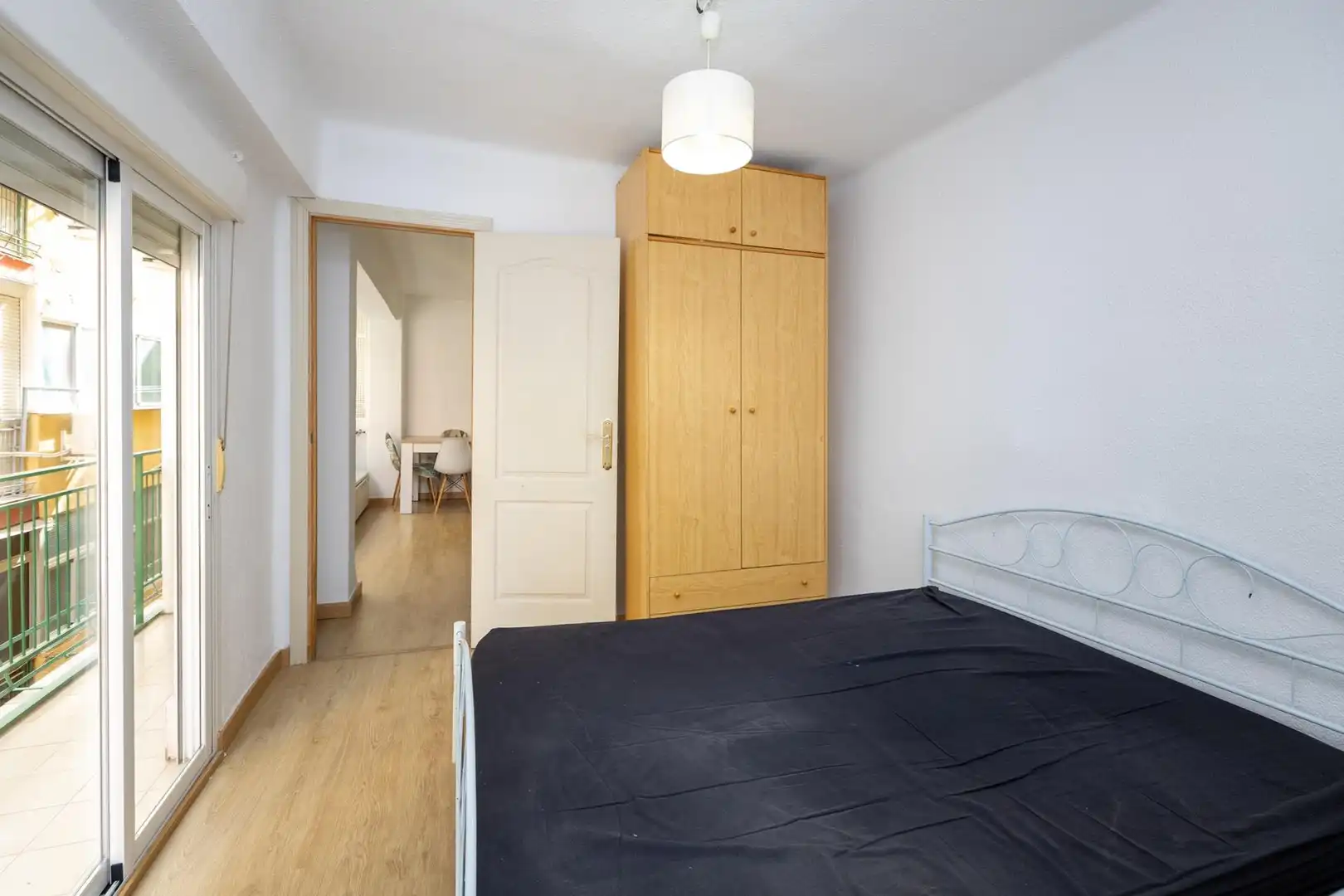 Bedroom of Flat for sale in Granada