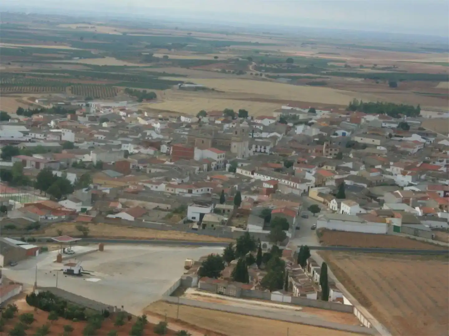 Vista exterior de Casa o chalet en venta en Villagarcía del Llano con Jardín privado y Trastero