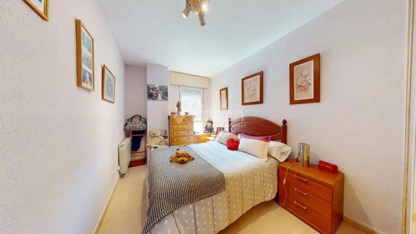 Habitación de Piso en venta en Azuqueca de Henares con Calefacción