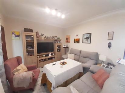 Living room of House or chalet for sale in Utrera  with Air Conditioner, Terrace and Storage room