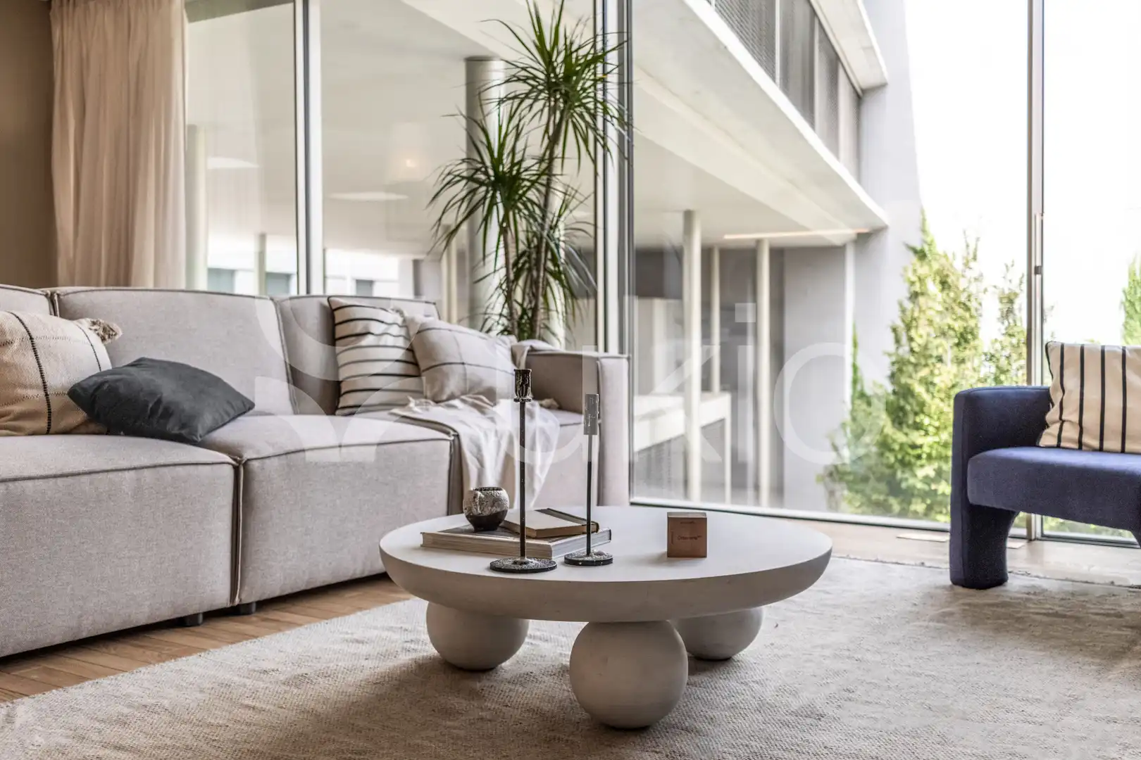 Sala de estar de Apartamento de alquiler en Madrid con Aire acondicionado, Amueblado y Horno