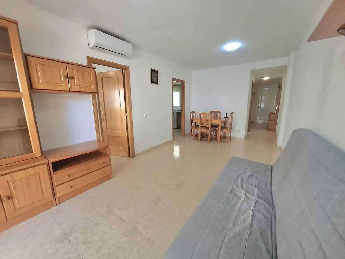 Sala d'estar de Pis en venda en Oropesa del Mar / Orpesa amb Aire condicionat, Balcó i Piscina comunitària