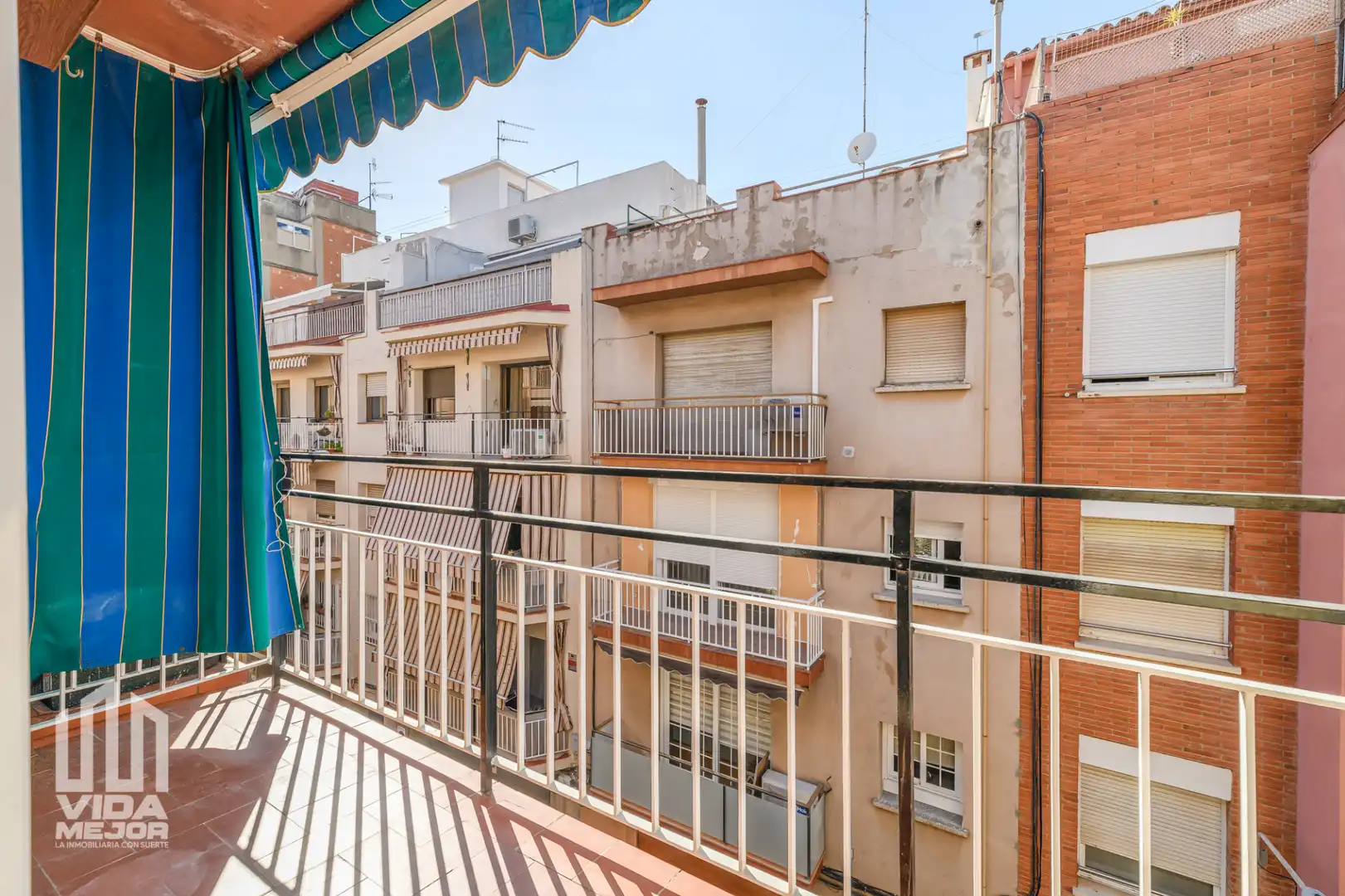 Terrassa de Pis en venda en Vilanova i la Geltrú amb Parquet i Balcó