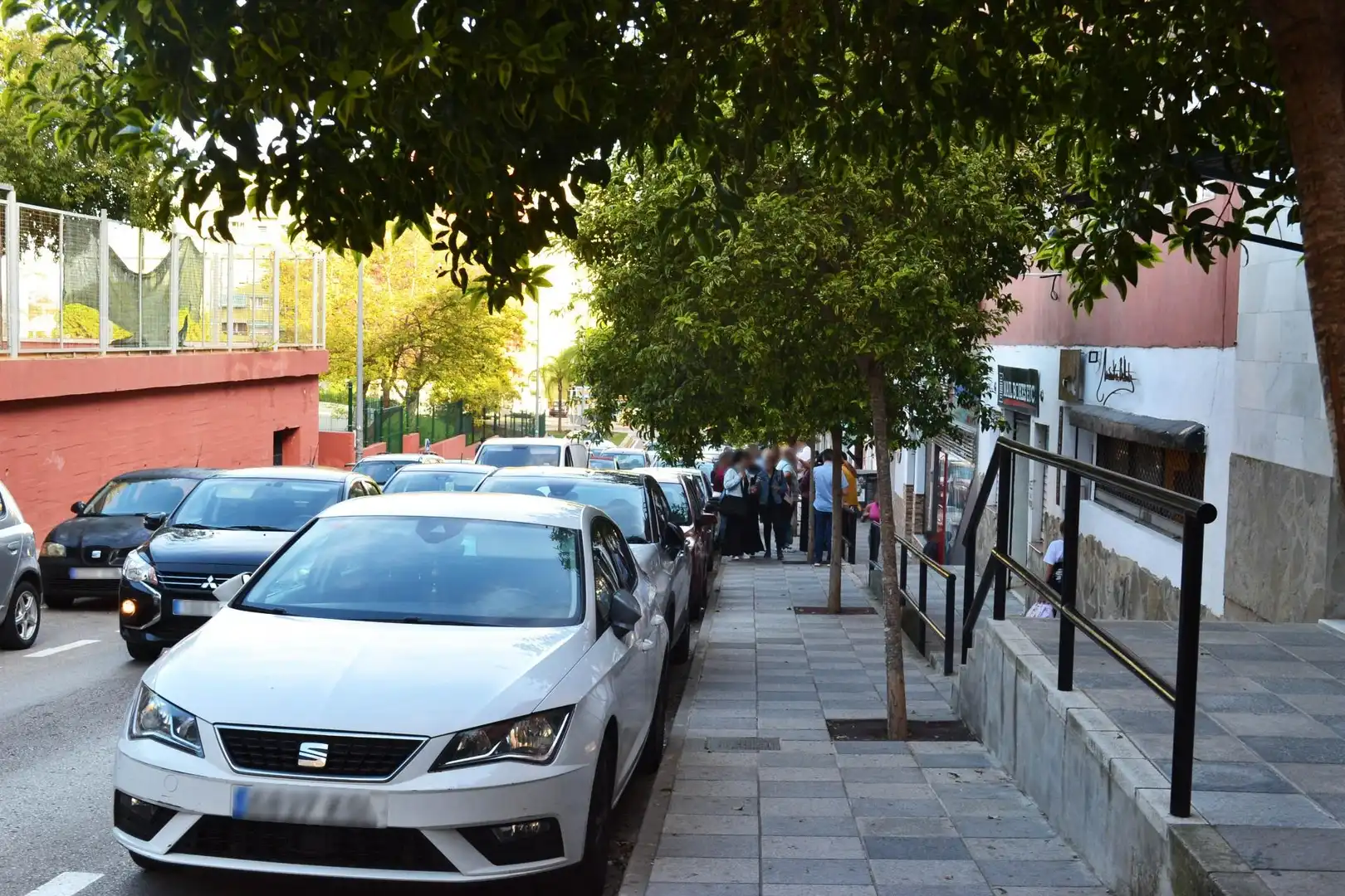 Parking de Local de alquiler en Algeciras con Aire acondicionado y Amueblado