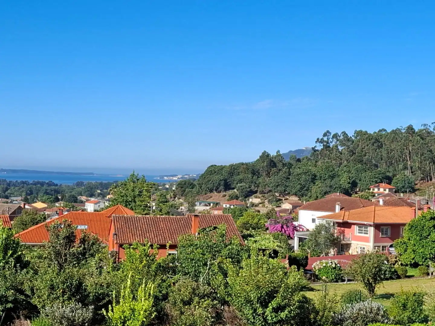 Außenansicht von Haus oder Chalet zur Miete in O Rosal   mit Heizung, Privatgarten und Terrasse