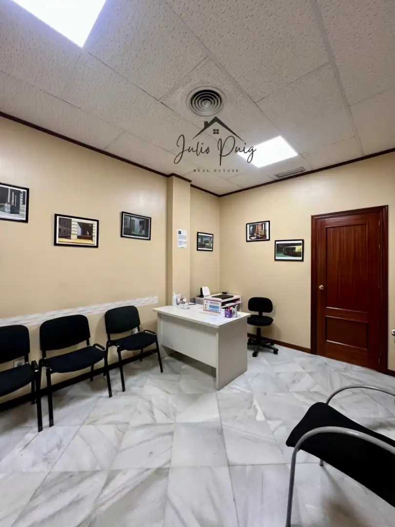 Local comercial en venta en Coria del Río, imagen 4