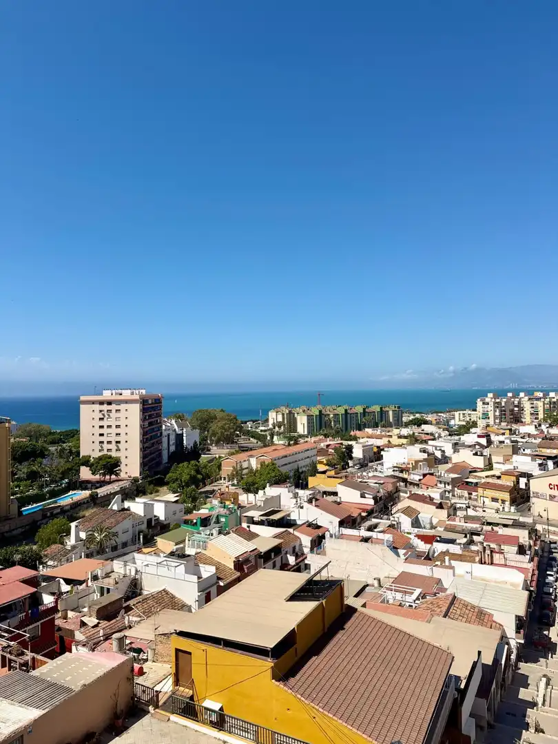 Vista exterior de Piso en venta en Málaga con Terraza y Balcón