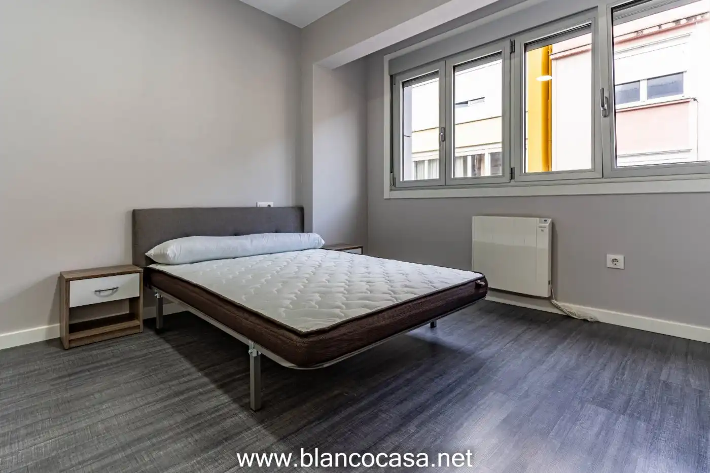 Habitación de Piso de alquiler en Carballo con Calefacción, Trastero y Amueblado