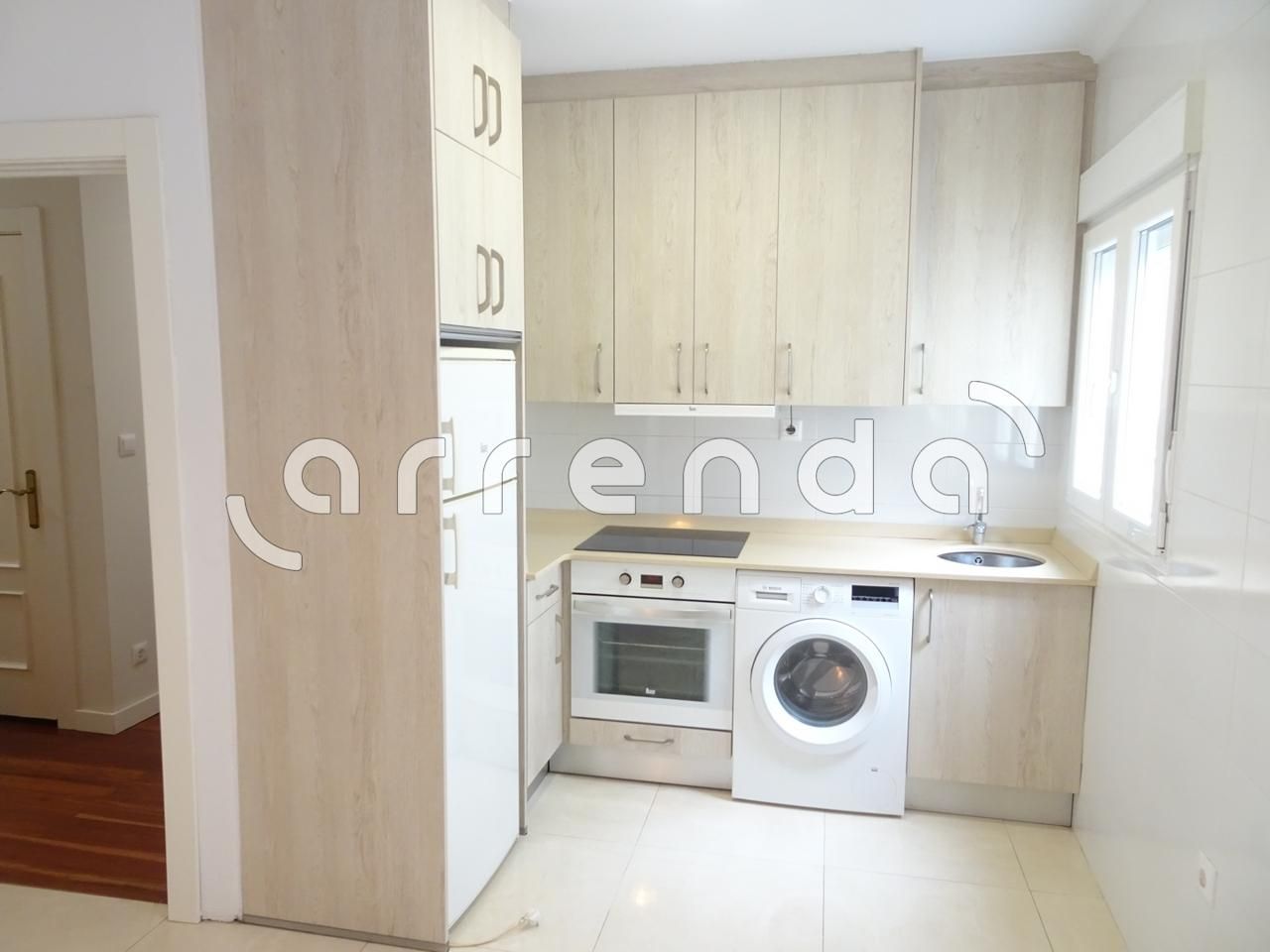 Kitchen of Flat to rent in Santander  with Heating