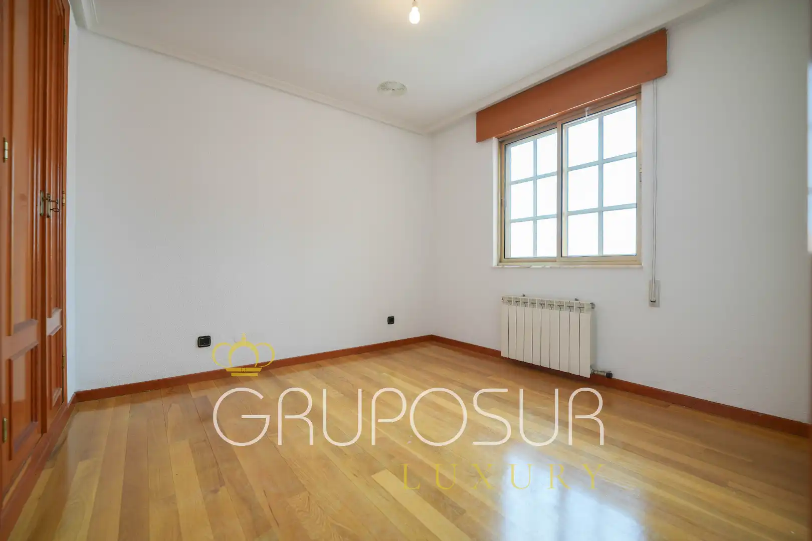 Casa adosada en venda en Laguna de Duero amb Calefacció, Jardí privat i Parquet