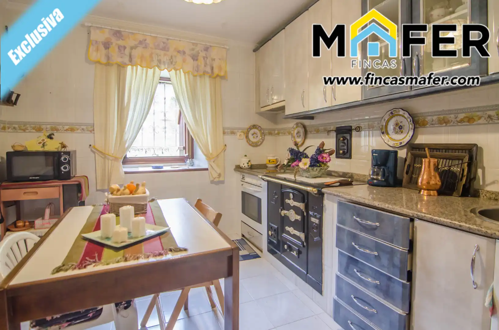 Cocina de Casa adosada en venta en Ruesga con Calefacción, Parquet y Balcón