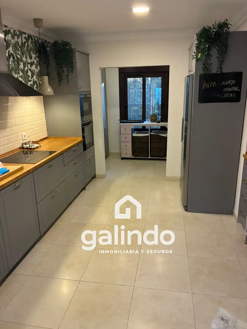 Kitchen of Houses for sale in Marchena  with Swimming Pool and Community pool