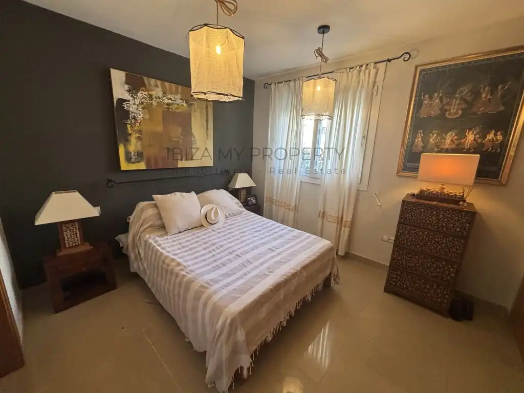 Bedroom of Apartments for sale in Eivissa  with Air Conditioner, Terrace and Furnished