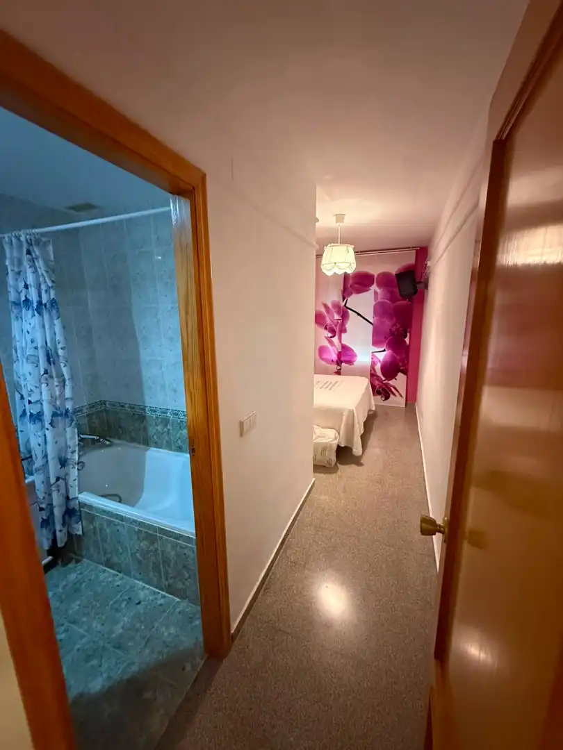 Bathroom of Flat for rent in El Campello  with Air Conditioner, Heating and Terrace