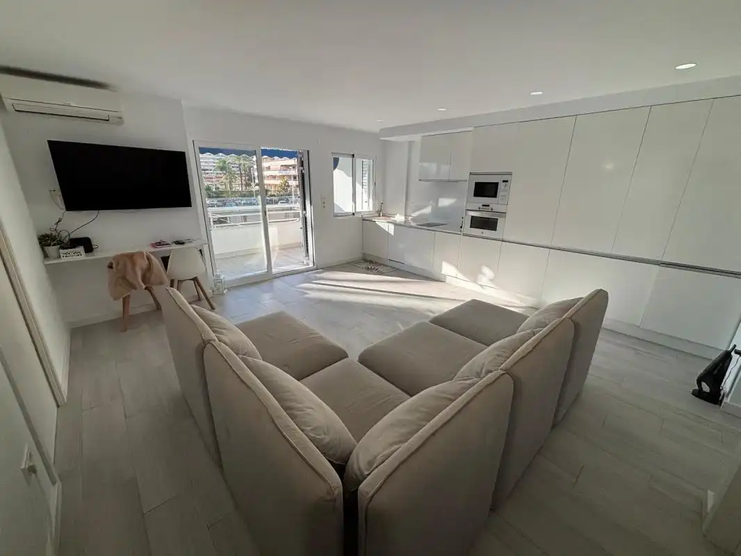 Piso en venta en Carrer Ciutats Unides, 2, Racó