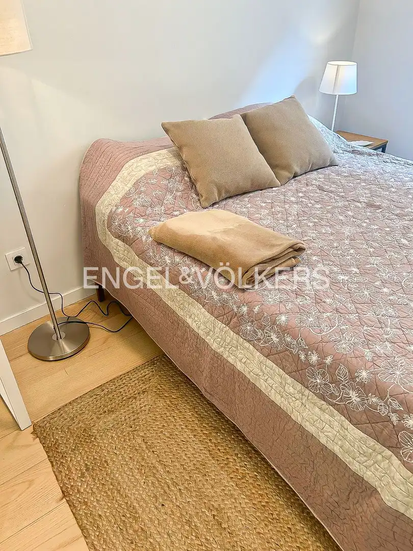 Bedroom of Flat for rent in Madrid  with Air Conditioner, Heating and Furnished