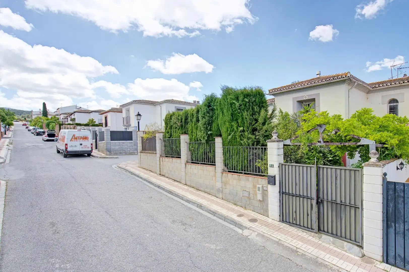 Exterior view of Detached homes for sale in La Zubia  with Heating and Balcony