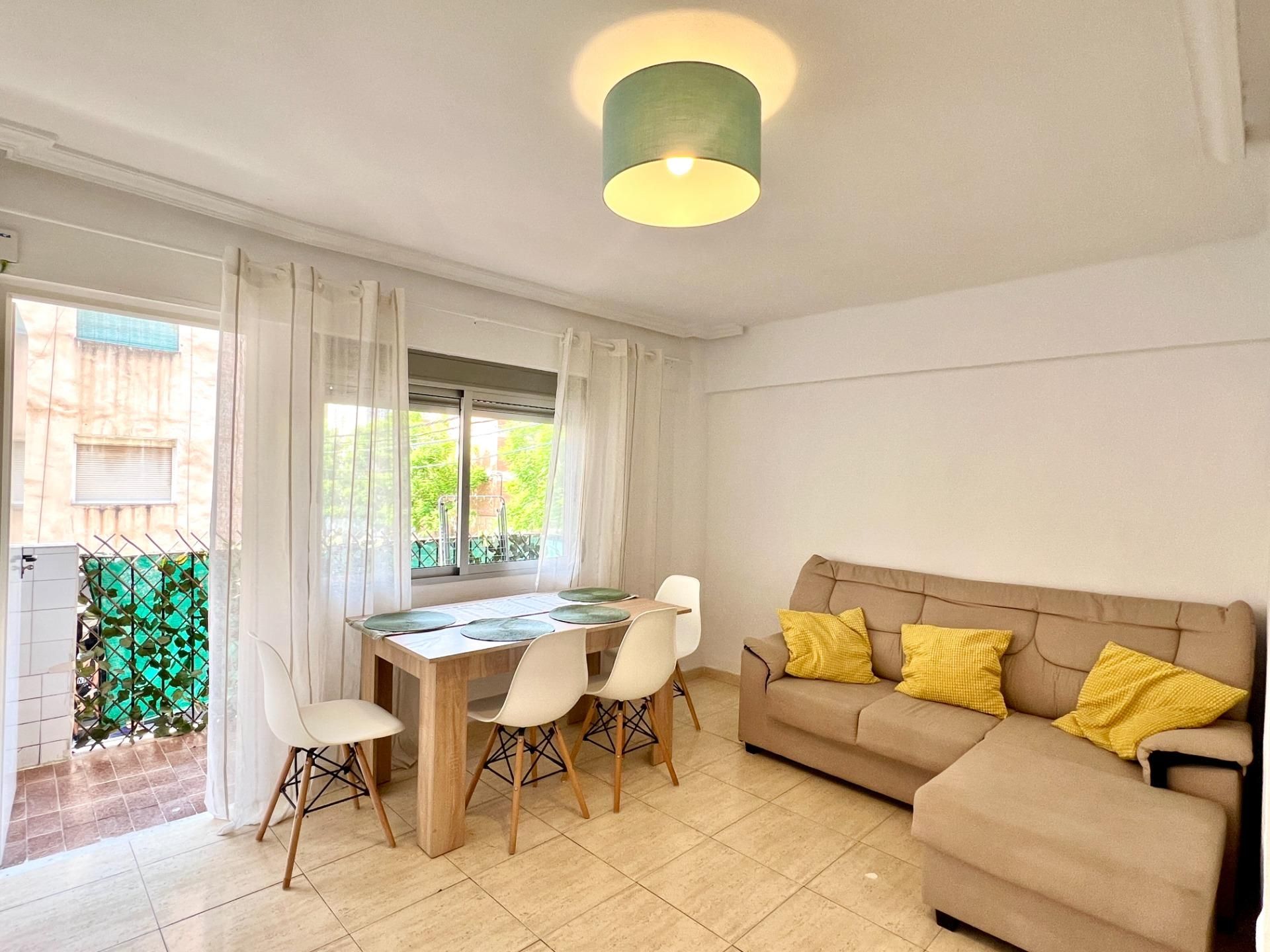 Living room of Flat for sale in Alicante / Alacant  with Terrace and Balcony