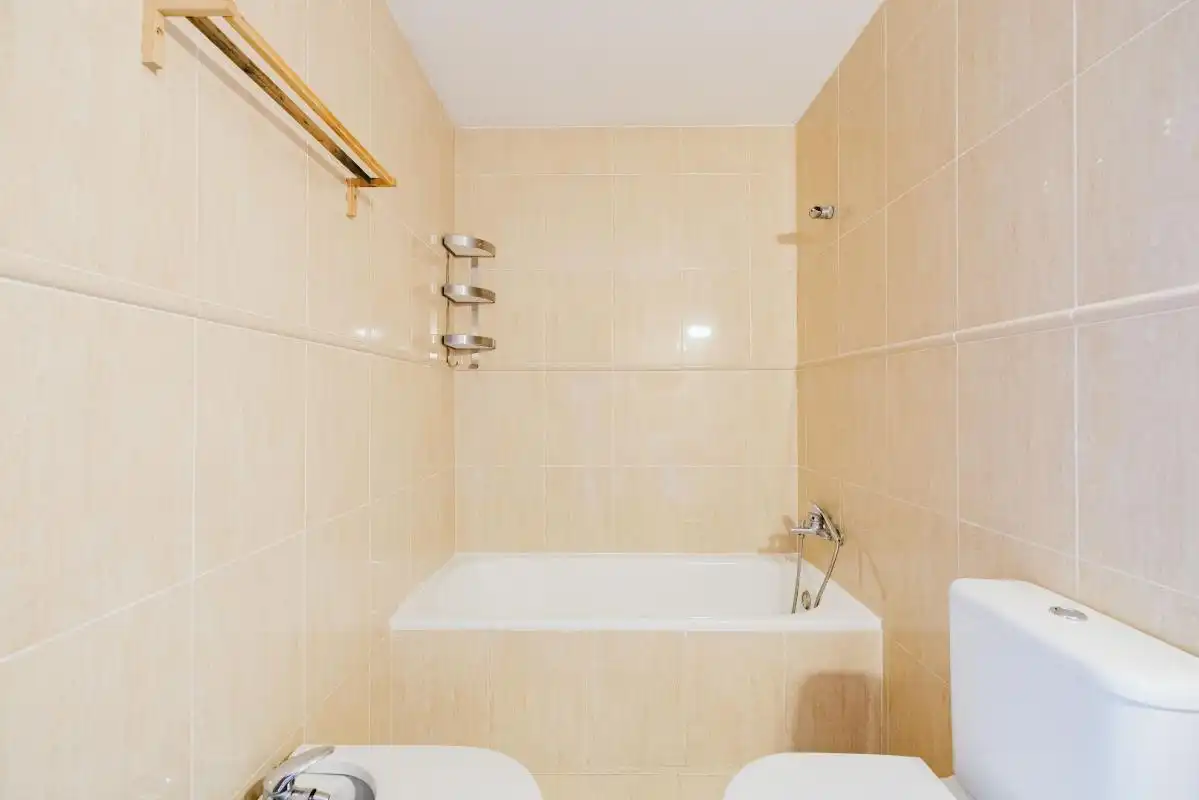 Bathroom of Flat for sale in Benalmádena  with Heating, Private garden and Terrace