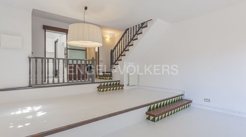 Foto 4 de Casa adosada de alquiler en Vallpineda - Santa Bàrbara, Sitges