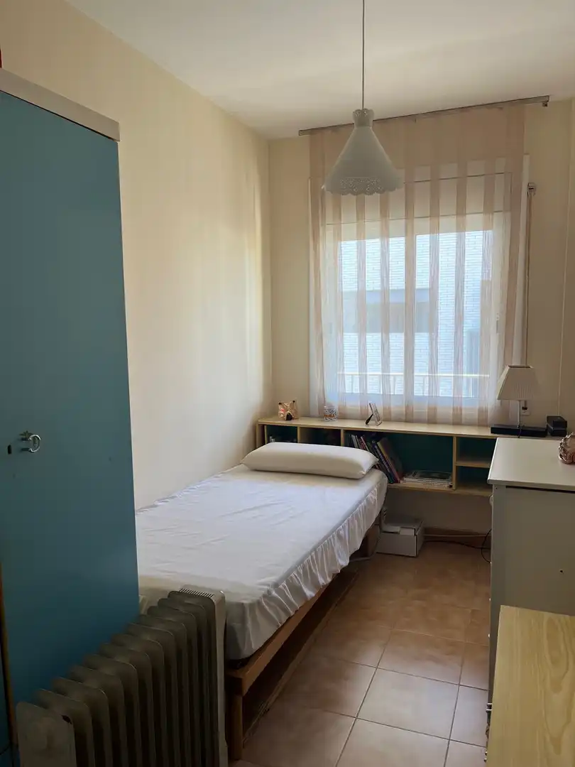 Habitación de Piso en venta en Barberà del Vallès con Calefacción, Terraza y Trastero