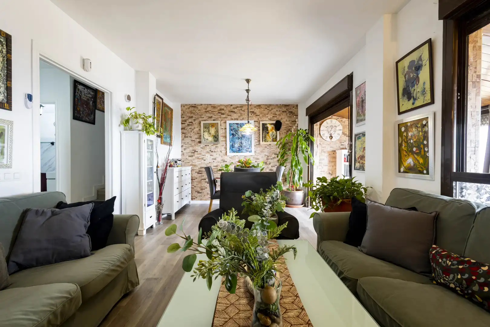 Sala d'estar de Casa adosada en venda en Santa Cruz de Tenerife amb Jardí privat, Terrassa i Piscina
