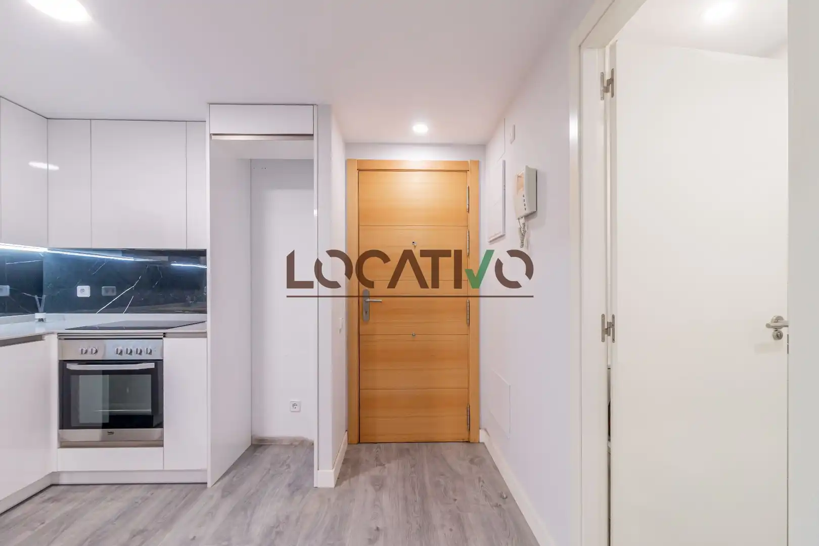 Maisonette zum Verkauf in  Madrid Capital mit Heizung und Terrasse