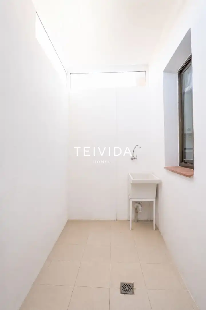 Habitación de Piso de alquiler en Granadilla de Abona con Terraza, Piscina y Amueblado