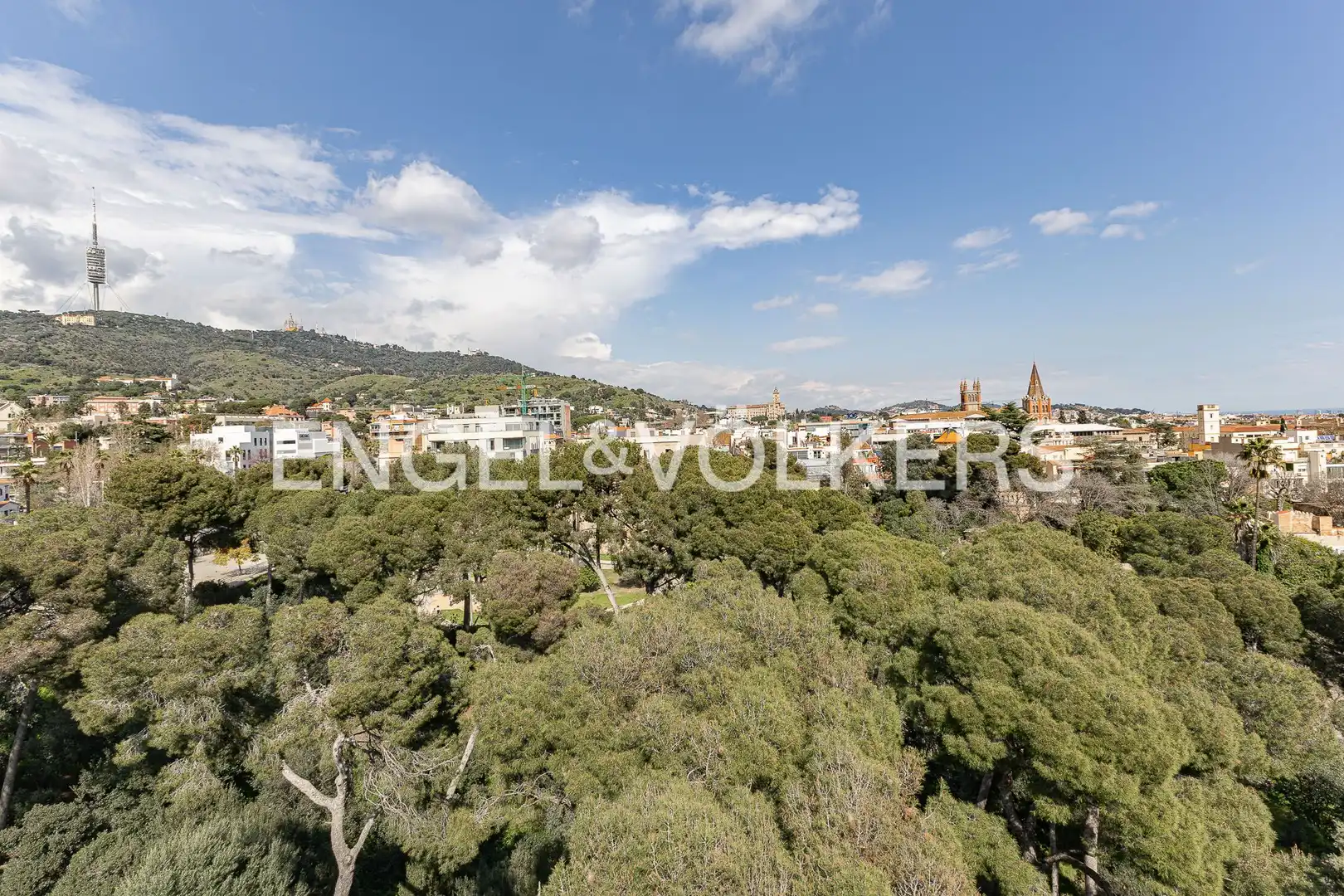 Exterior view of Flat for sale in Barcelona  with Air Conditioner, Heating and Terrace