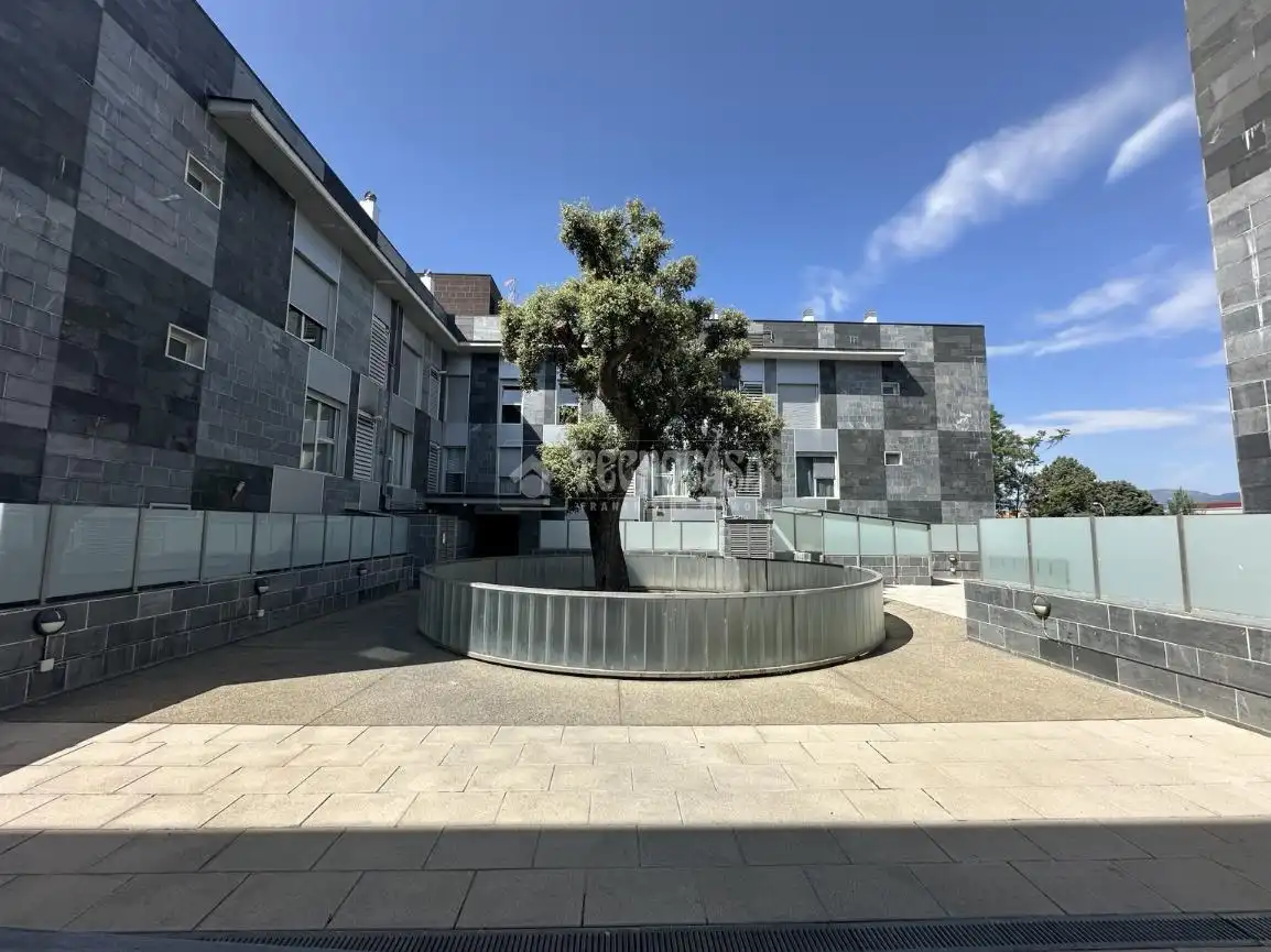 Vista exterior de Piso en venta en Collado Villalba con Calefacción, Terraza y Trastero