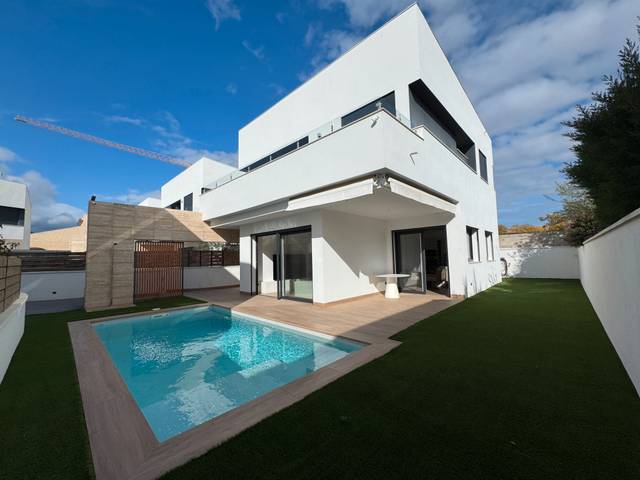 Casa-chalet en Venta en El Dorado Platja