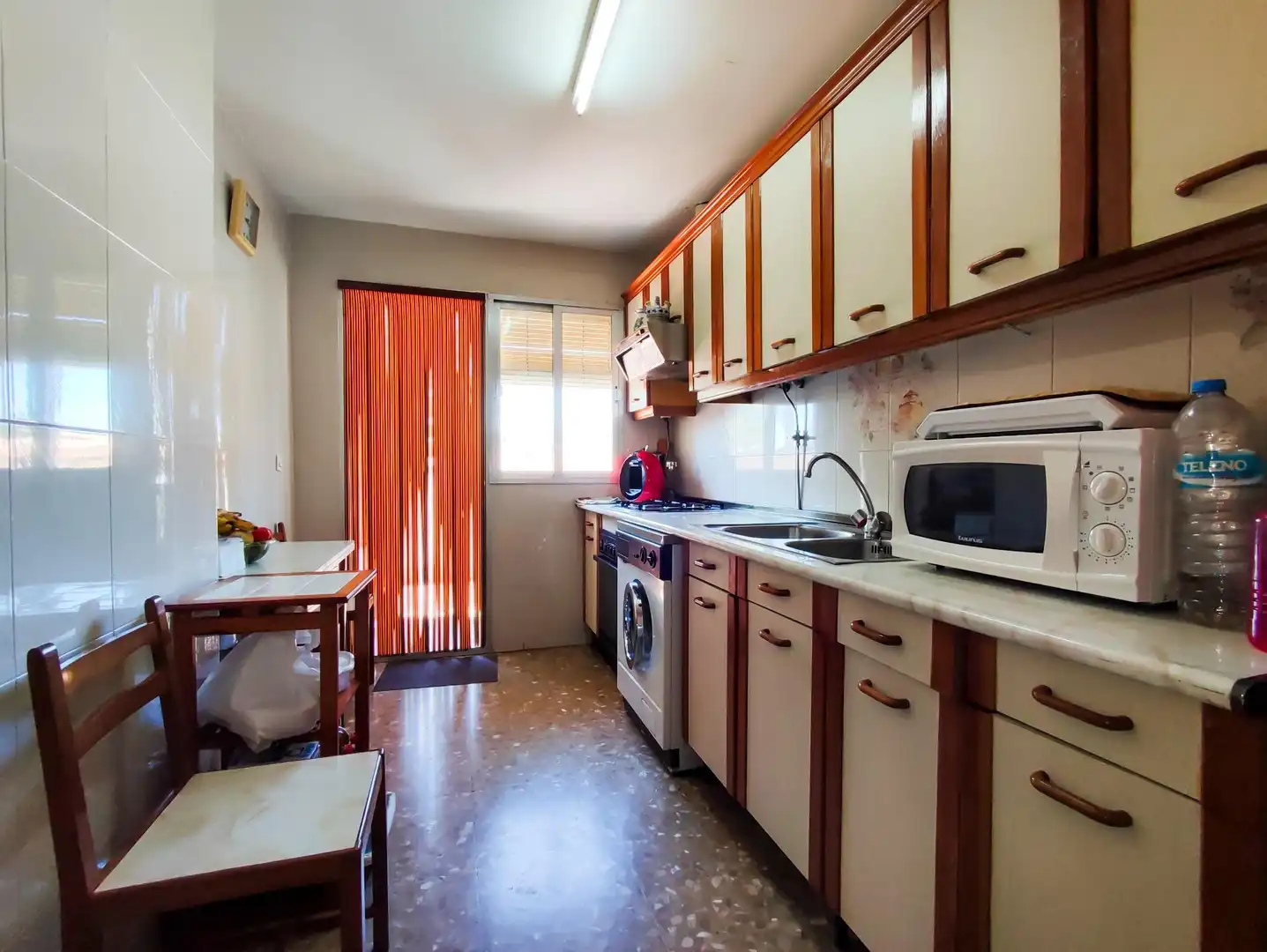 Kitchen of Flat for sale in Argamasilla de Calatrava  with Air Conditioner, Heating and Storage room