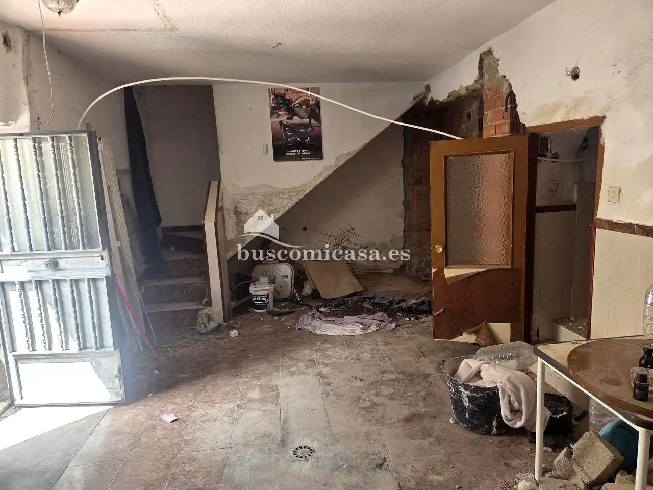 Casa adosada en venda en Jaén amb Traster
