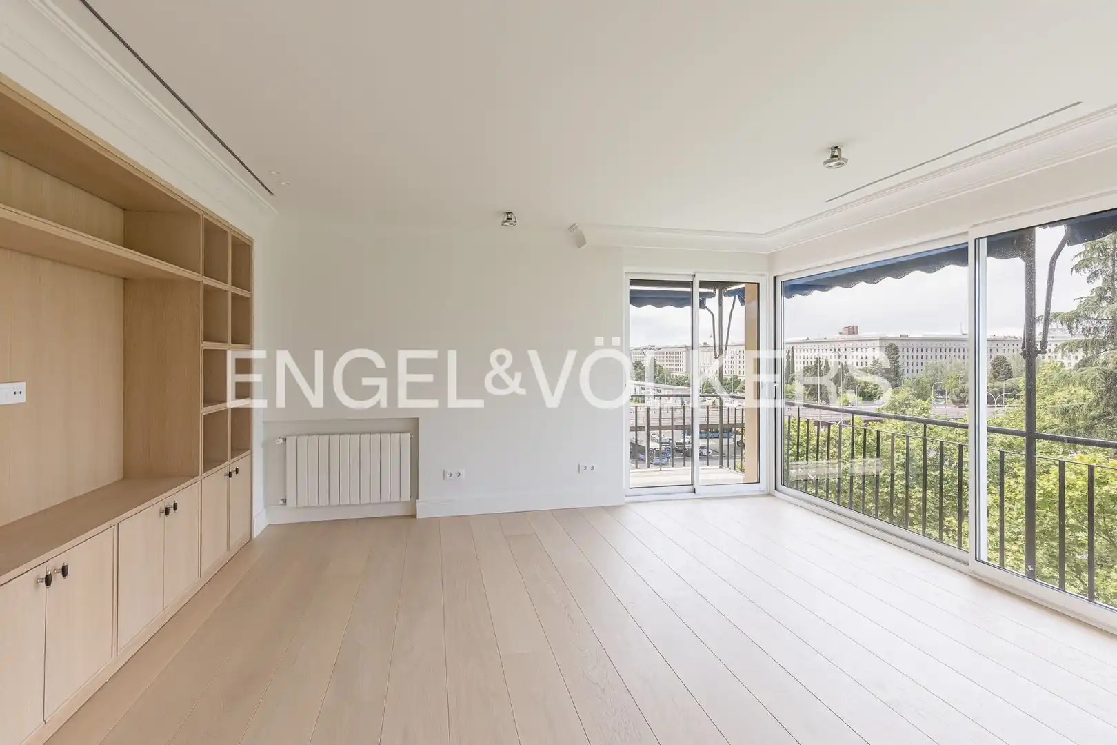 Sala de estar de Piso de alquiler en Madrid con Aire acondicionado, Calefacción y Terraza