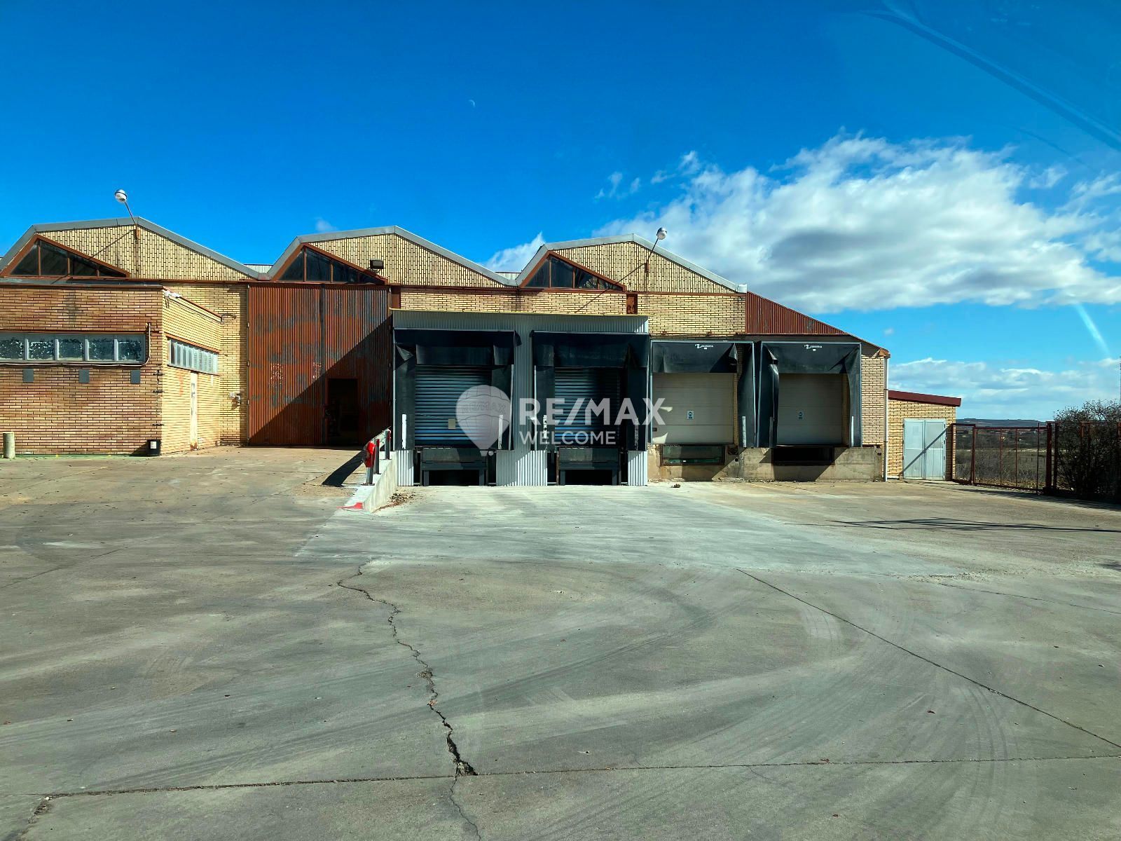Exterior view of Industrial buildings to rent in León Capital 