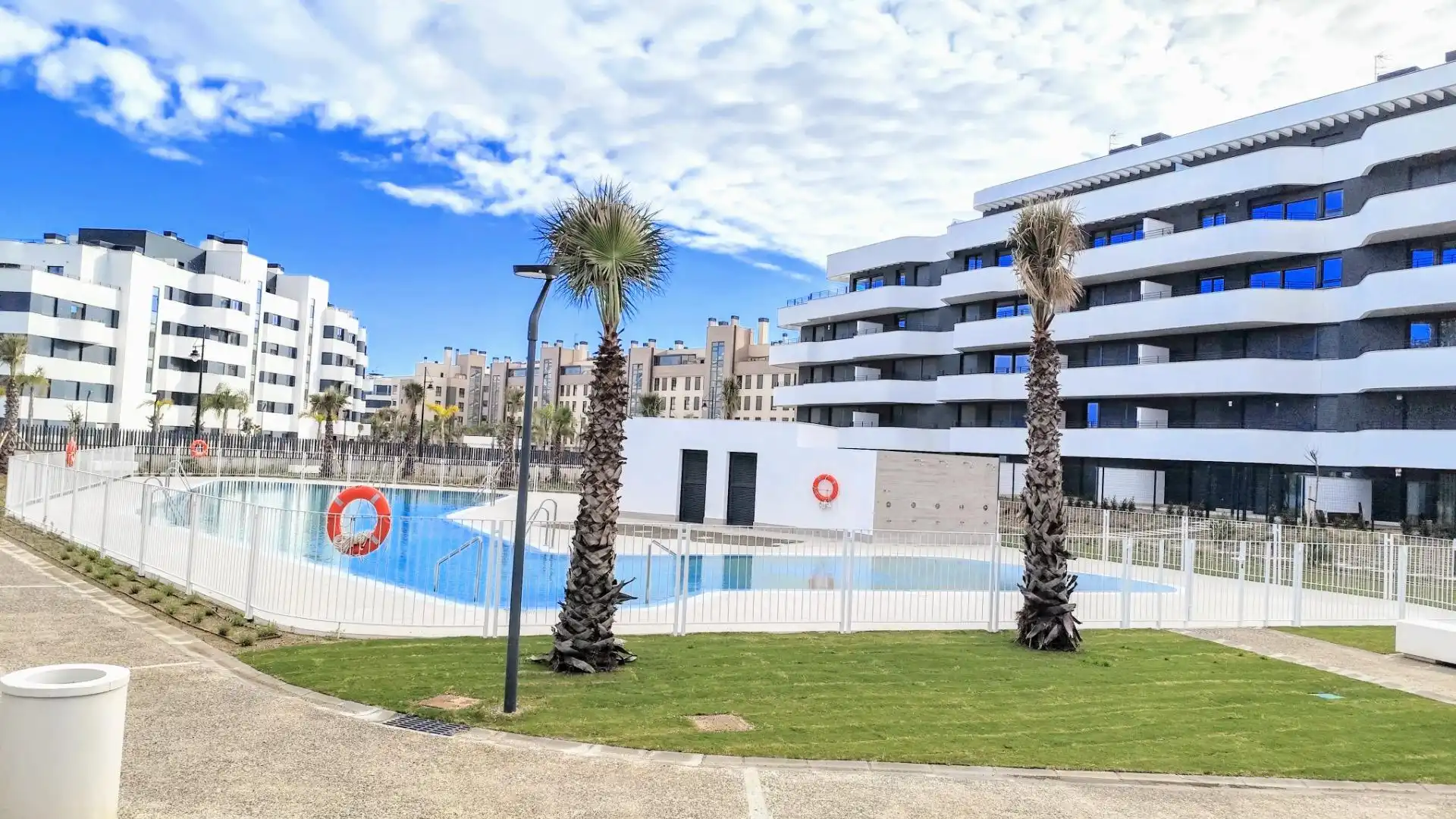 Flat with terrace for sale in Los Álamos, imagen 5