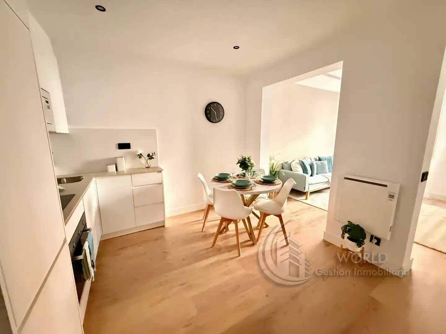 Sala de estar de Piso en venta en Madrid con Aire acondicionado, Calefacción y Amueblado
