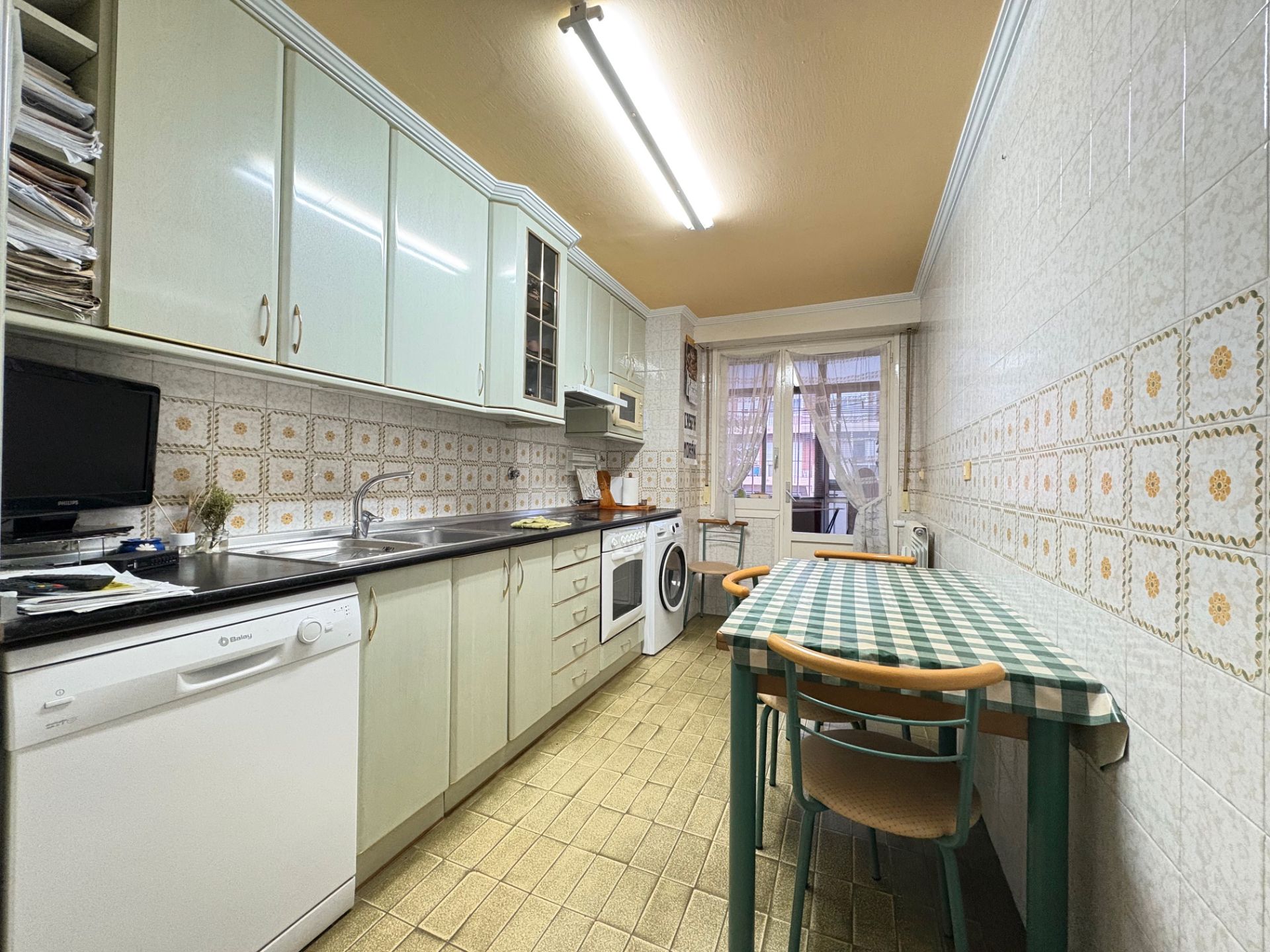 Cuina de Pis en venda en Arnedo amb Calefacció, Traster i Moblat