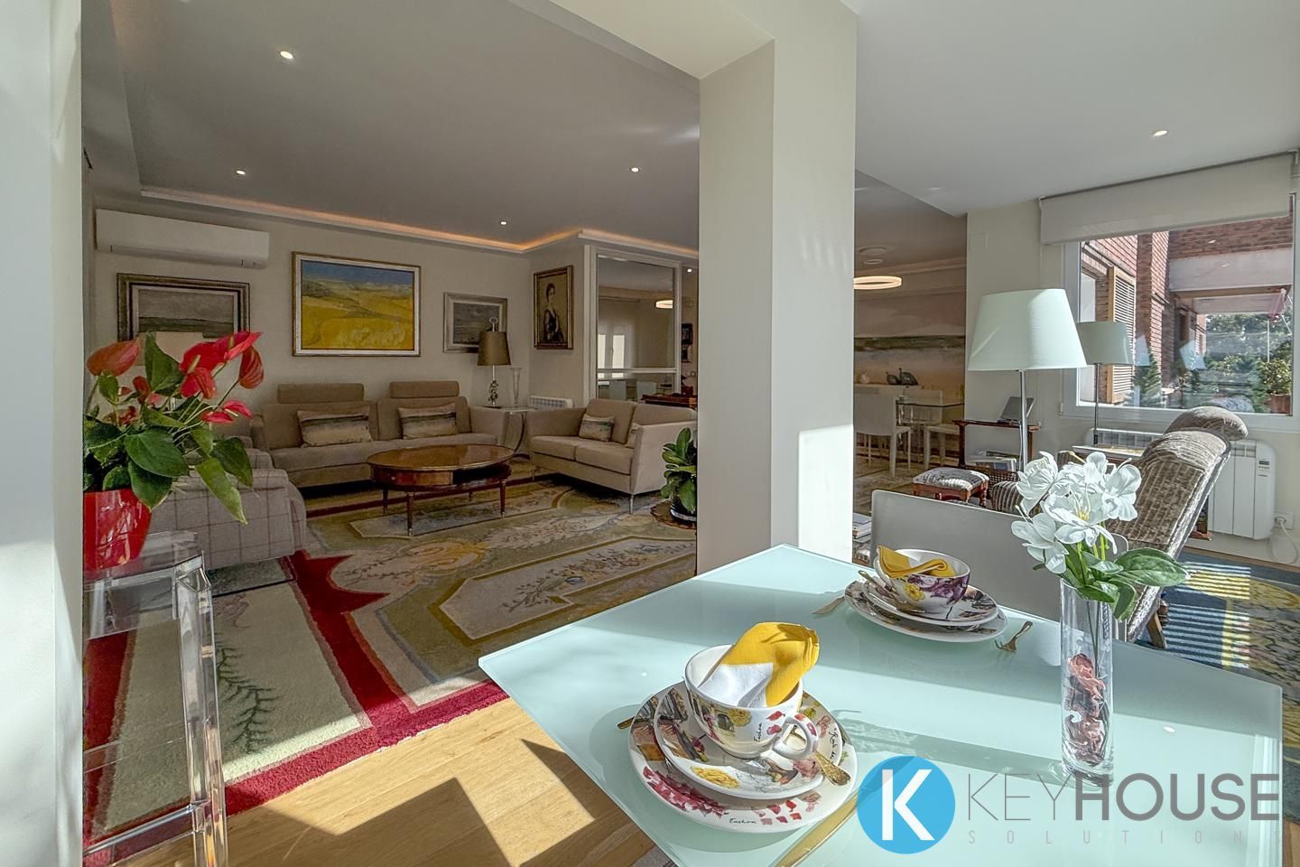 Flat for sale in De La Habana, Nueva España, Chamartín