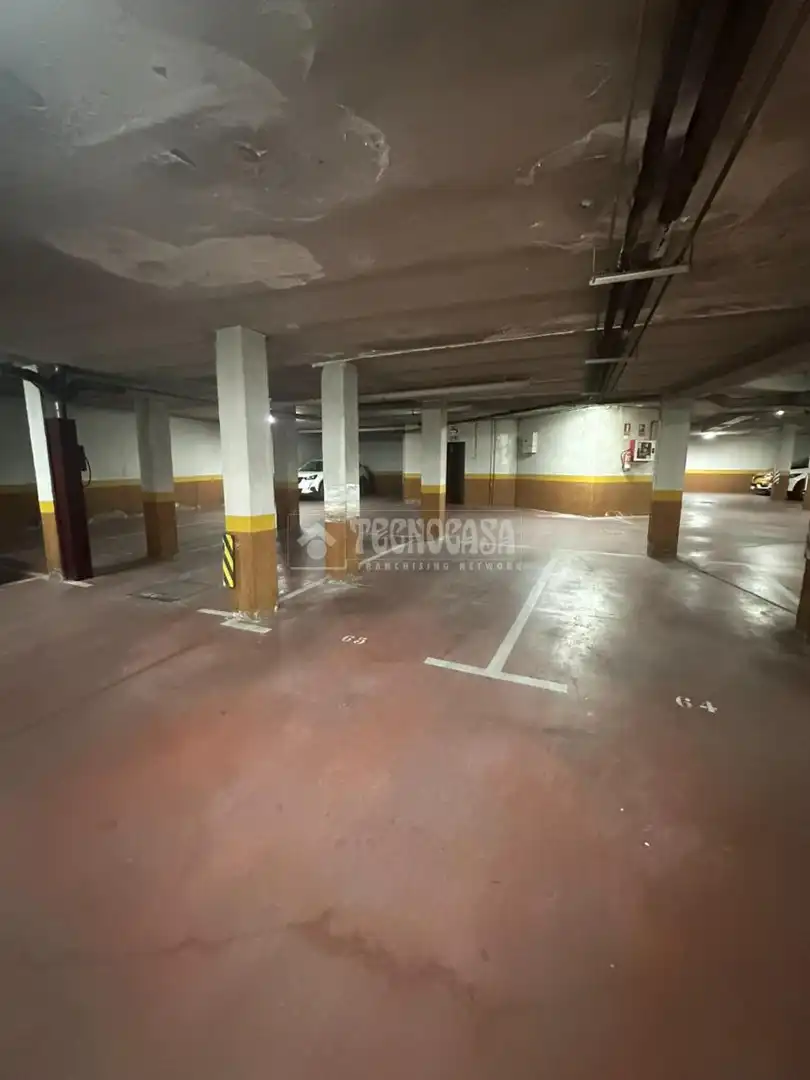 Parking de Piso en venta en Móstoles